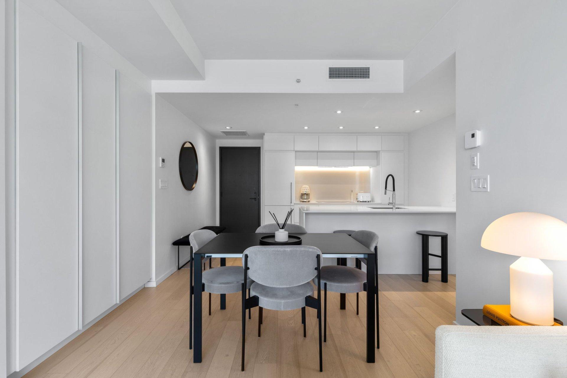 









1616


Rue des Bassins

, 731,
Montréal (Le Sud-Ouest),




QC
H3J0C3

