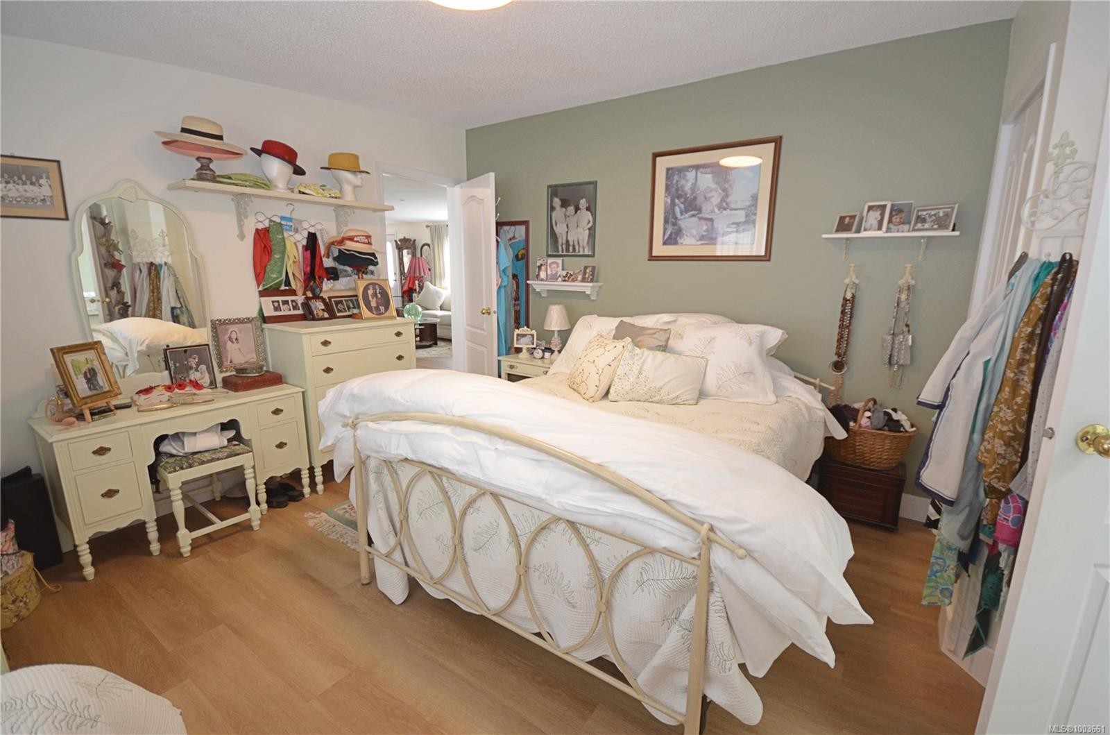 









658


Alderwood

Dr, 70,
Ladysmith,




BC
V9G 1R2

