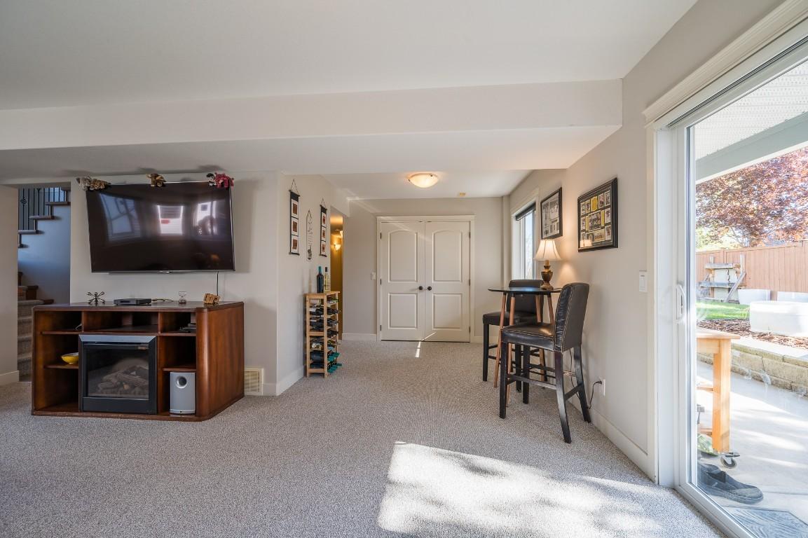 









2150


Cantle

Place,
Kamloops,




BC
V2B 0A7

