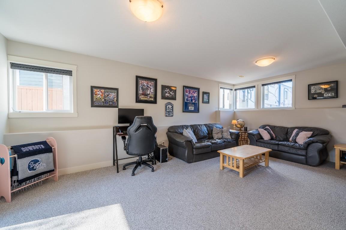 









2150


Cantle

Place,
Kamloops,




BC
V2B 0A7

