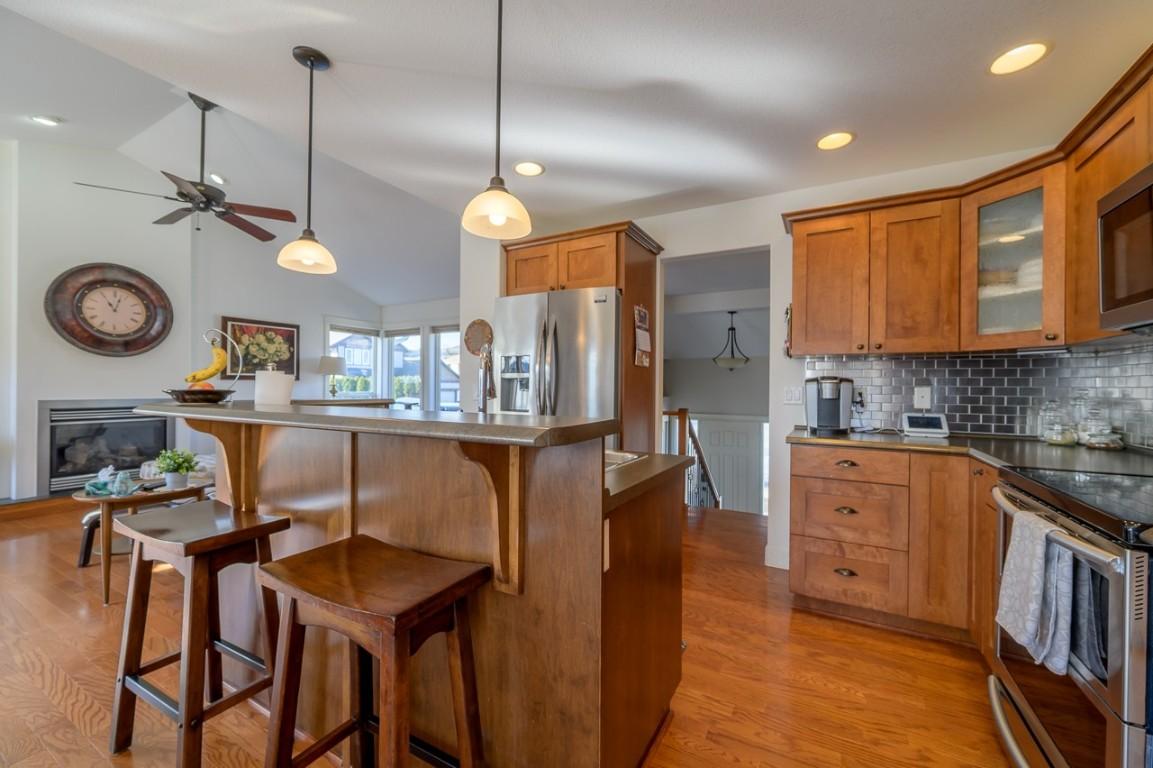









2150


Cantle

Place,
Kamloops,




BC
V2B 0A7

