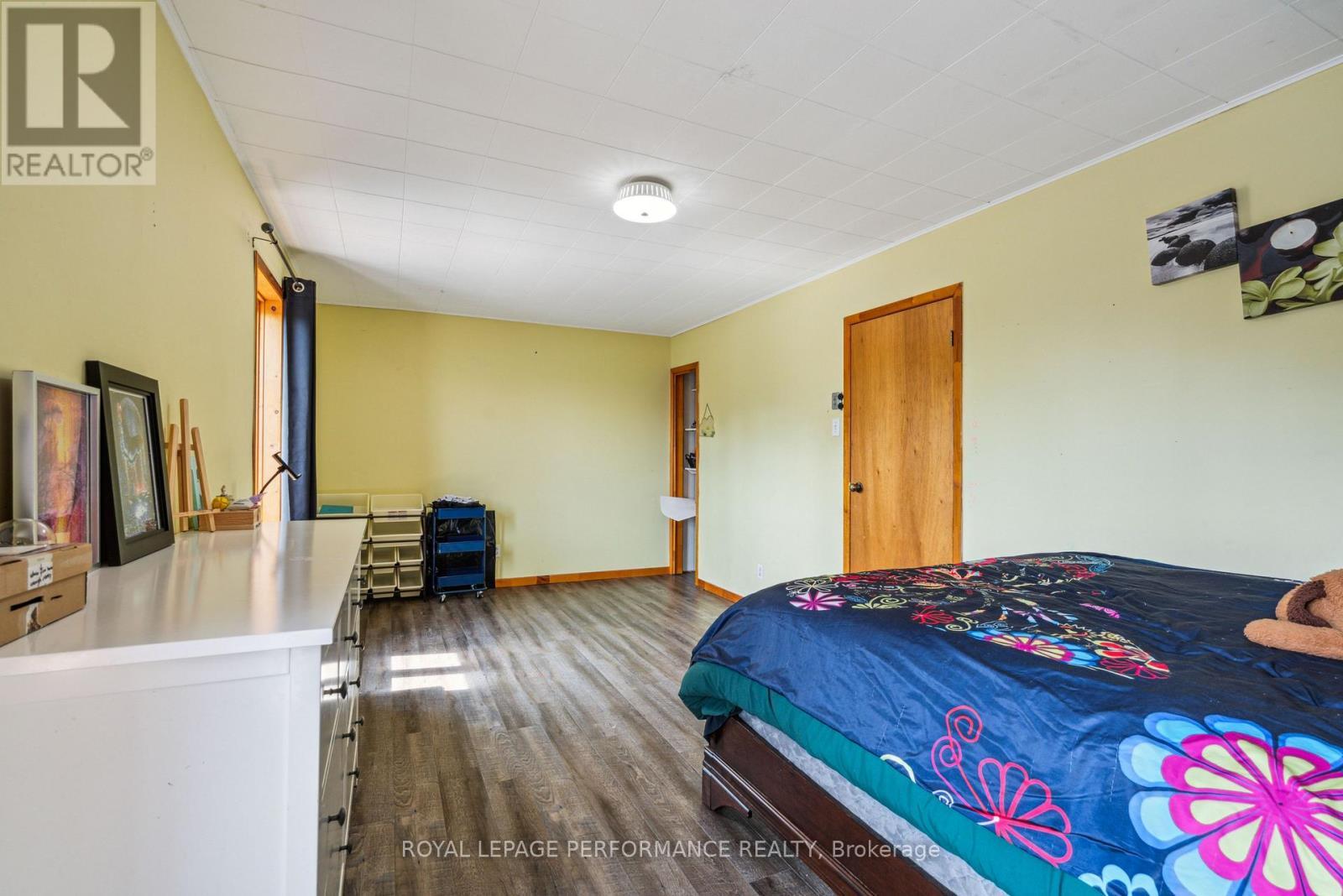 












20015 COUNTY ROAD 2 ROAD

,
South Glengarry,




Ontario
K0C1N0


