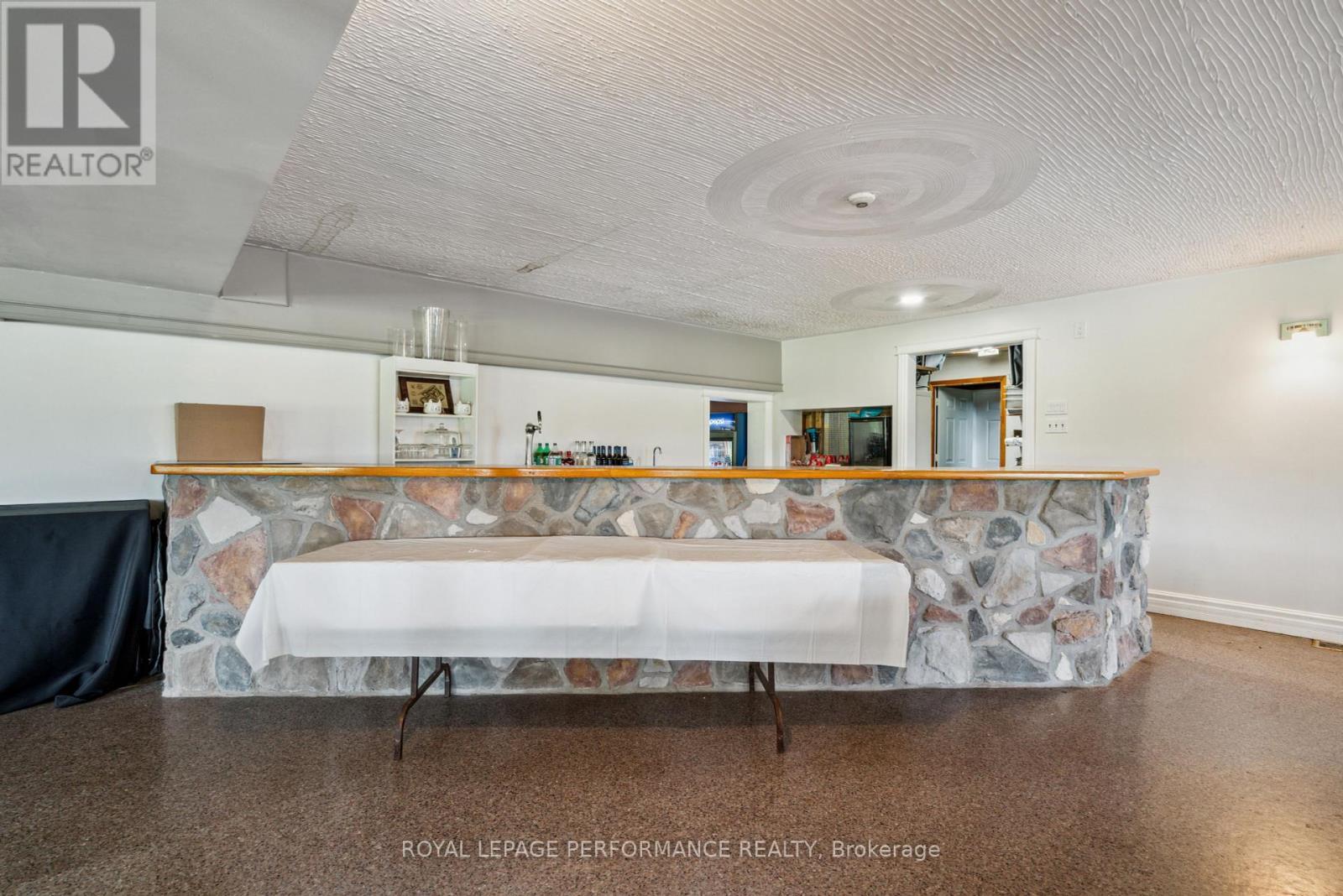 












20015 COUNTY ROAD 2 ROAD

,
South Glengarry,




Ontario
K0C1N0

