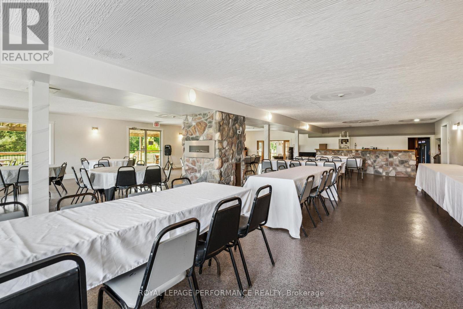 












20015 COUNTY ROAD 2 ROAD

,
South Glengarry,




Ontario
K0C1N0

