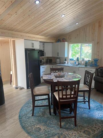 









211


Donohoe

CR,
Petersfield,




MB
R0C 2L0

