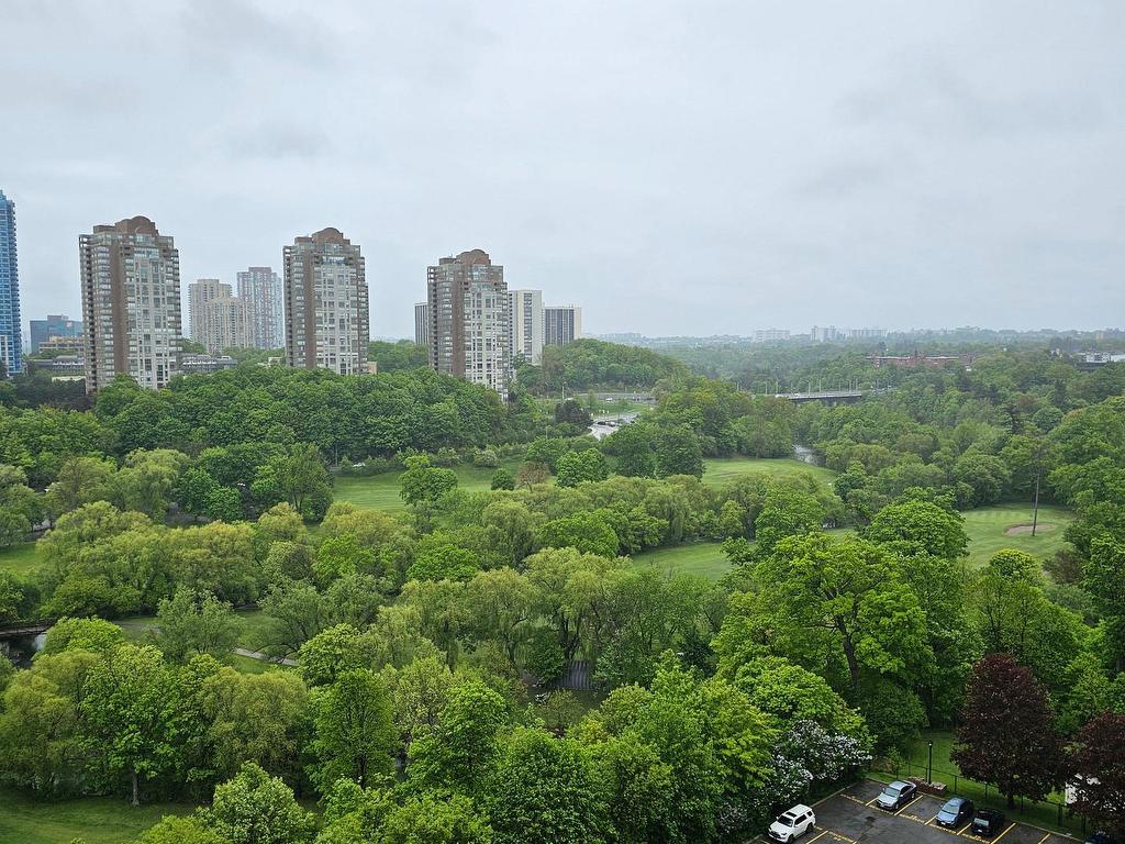 









10


Edgecliff

Golfway, 1711,
Toronto,




ON
M3C 3A3

