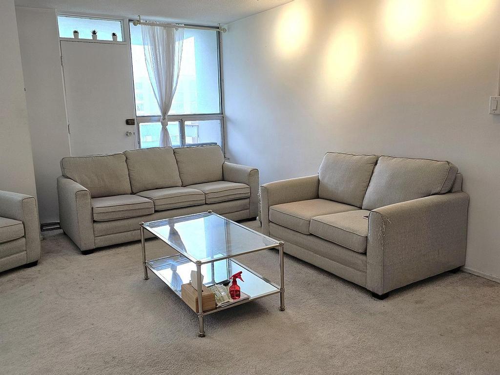 









10


Edgecliff

Golfway, 1711,
Toronto,




ON
M3C 3A3

