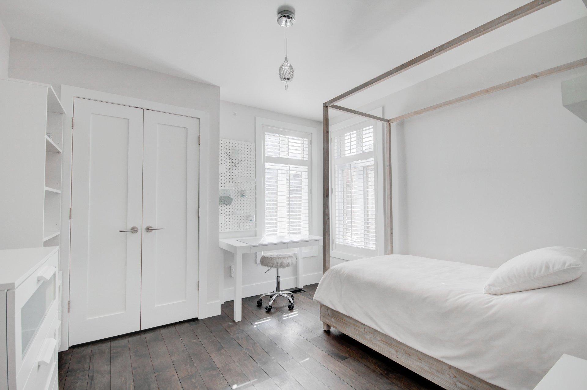 









55


Rue de l'Orée-du-Bois O.

,
Montréal (Verdun/Île-des-Soeurs),




QC
H3E2A3

