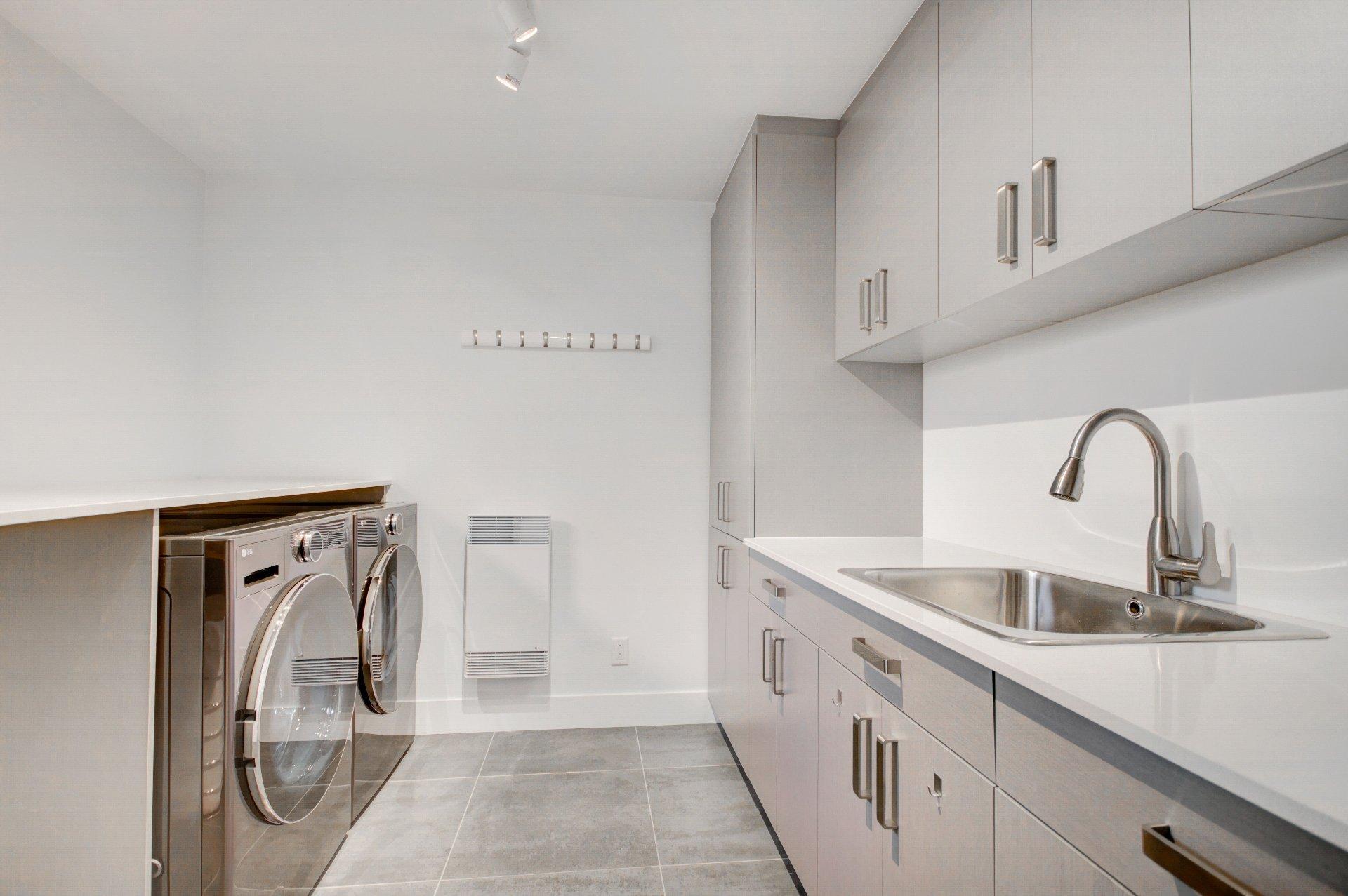 









55


Rue de l'Orée-du-Bois O.

,
Montréal (Verdun/Île-des-Soeurs),




QC
H3E2A3

