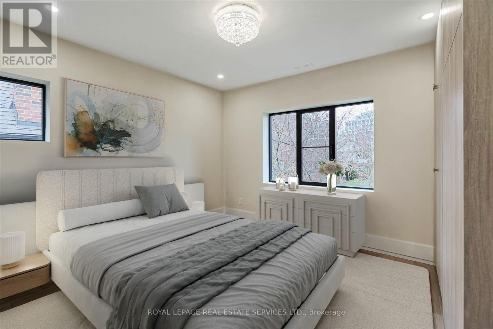 












324 RIVERSIDE DRIVE

,
Toronto,




Ontario
M6S4B2

