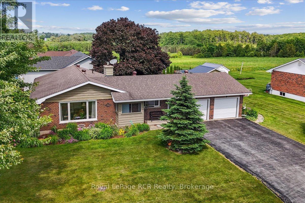 












70 CAMBRAI ROAD

,
Grey Highlands,




Ontario
N0C1H0

