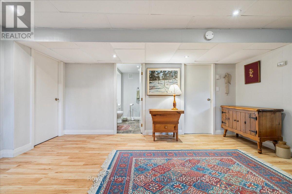 












70 CAMBRAI ROAD

,
Grey Highlands,




Ontario
N0C1H0

