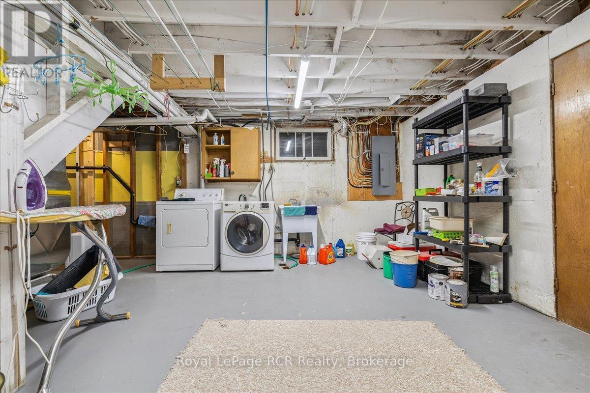 












70 CAMBRAI ROAD

,
Grey Highlands,




Ontario
N0C1H0

