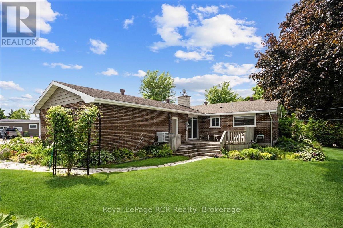 












70 CAMBRAI ROAD

,
Grey Highlands,




Ontario
N0C1H0

