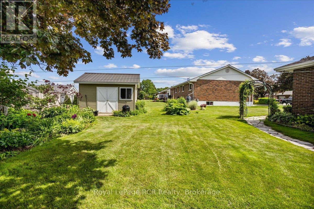 












70 CAMBRAI ROAD

,
Grey Highlands,




Ontario
N0C1H0

