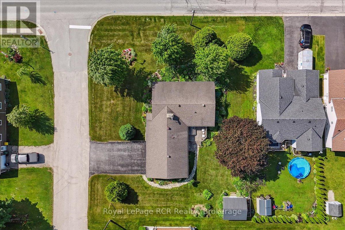 












70 CAMBRAI ROAD

,
Grey Highlands,




Ontario
N0C1H0

