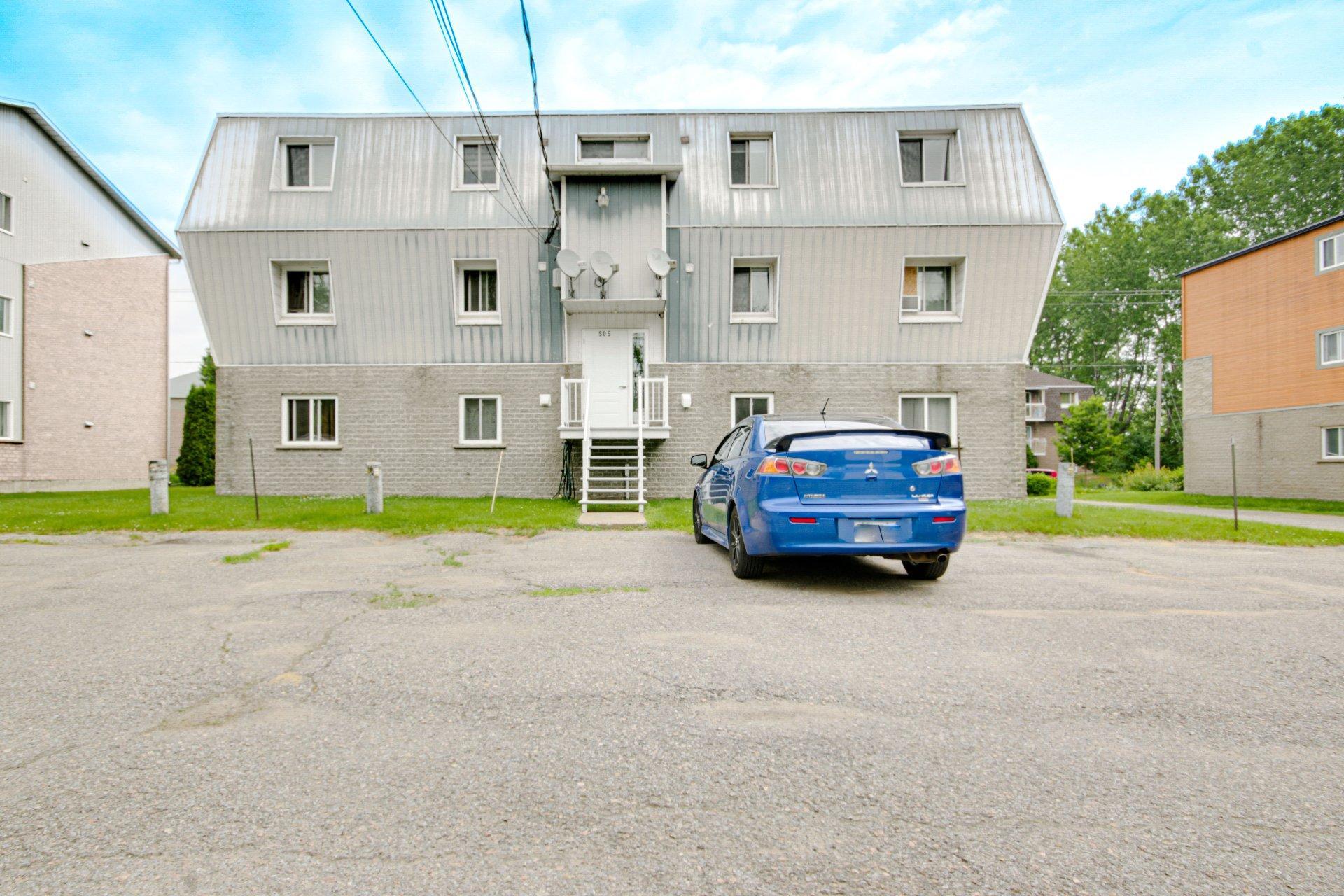 









505


Rue St-Maurice

,
Trois-Rivières,




QC
G8V1G7


