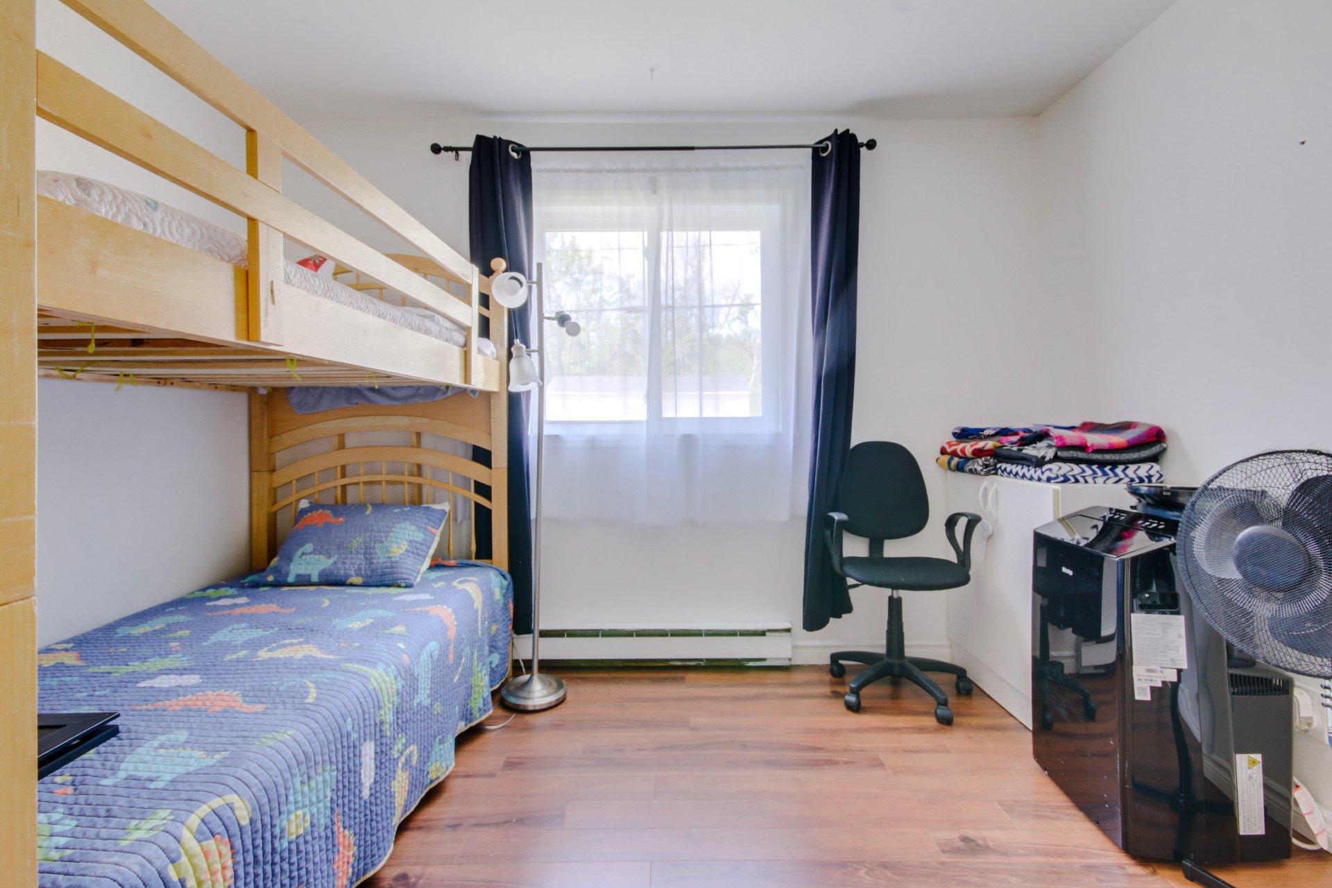 









505


Rue St-Maurice

,
Trois-Rivières,




QC
G8V1G7

