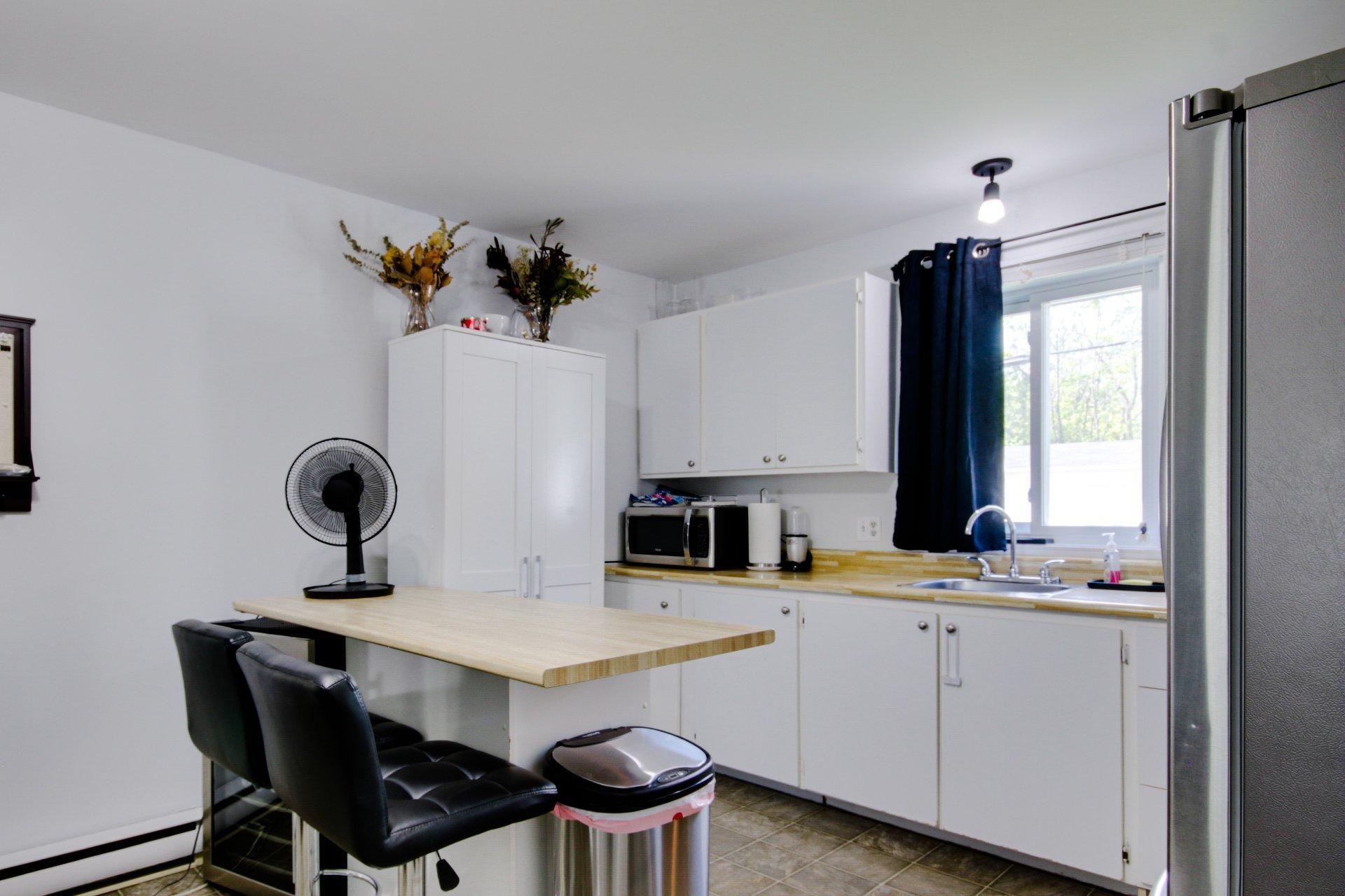 









505


Rue St-Maurice

,
Trois-Rivières,




QC
G8V1G7

