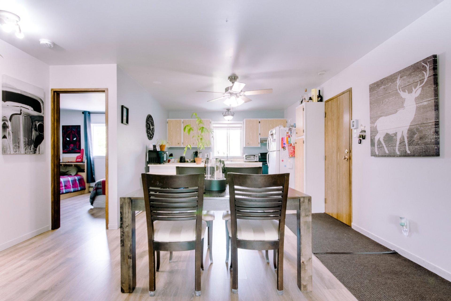 









505


Rue St-Maurice

,
Trois-Rivières,




QC
G8V1G7

