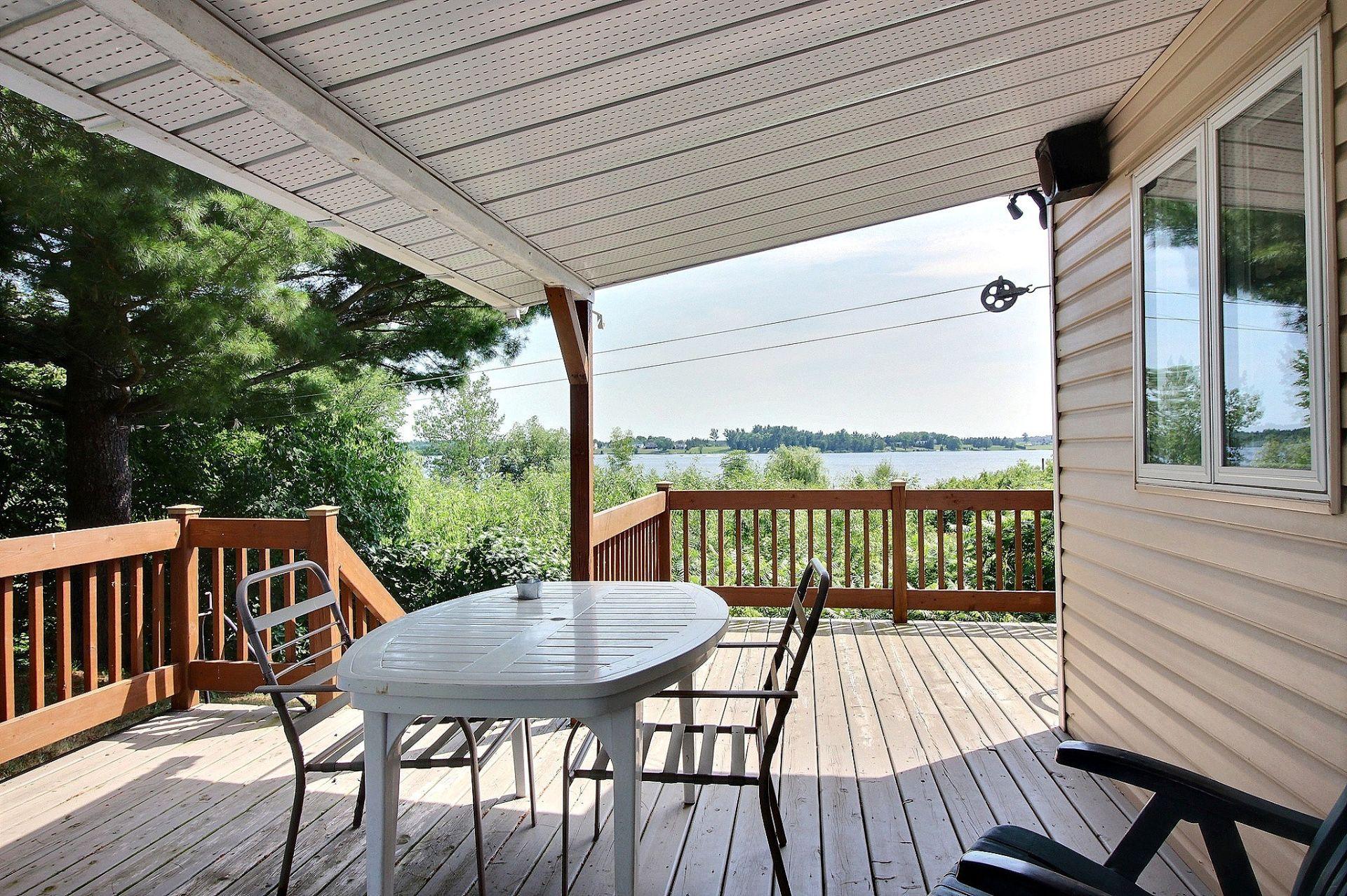 









53


Rue Marguerite

,
Grenville-sur-la-Rouge,




QC
J0V1B0

