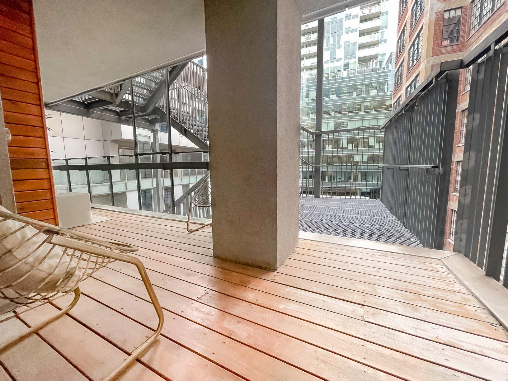 









445


Av. Viger O.

, 701,
Montréal (Ville-Marie),




QC
H2Z2B8

