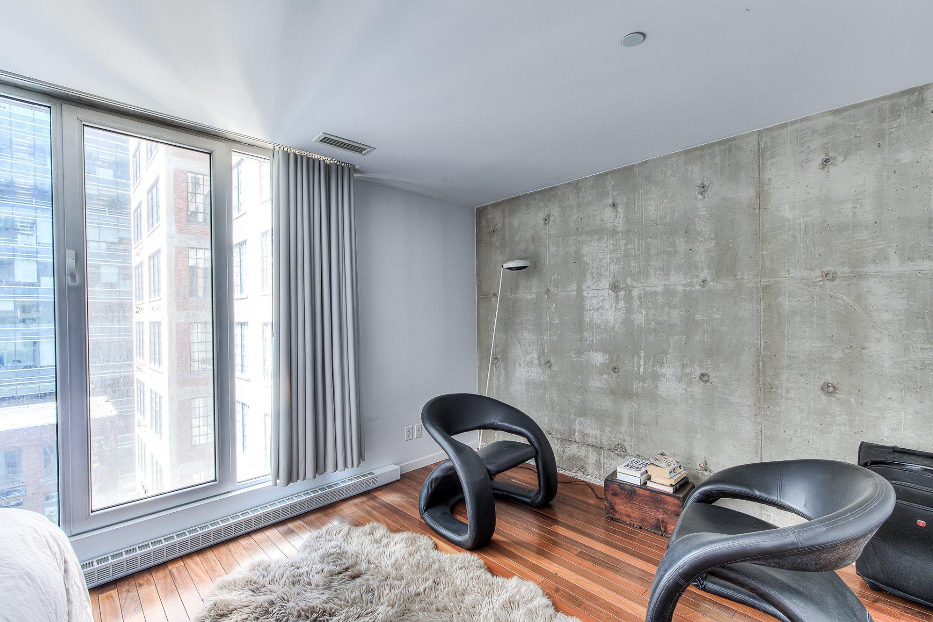 









445


Av. Viger O.

, 701,
Montréal (Ville-Marie),




QC
H2Z2B8

