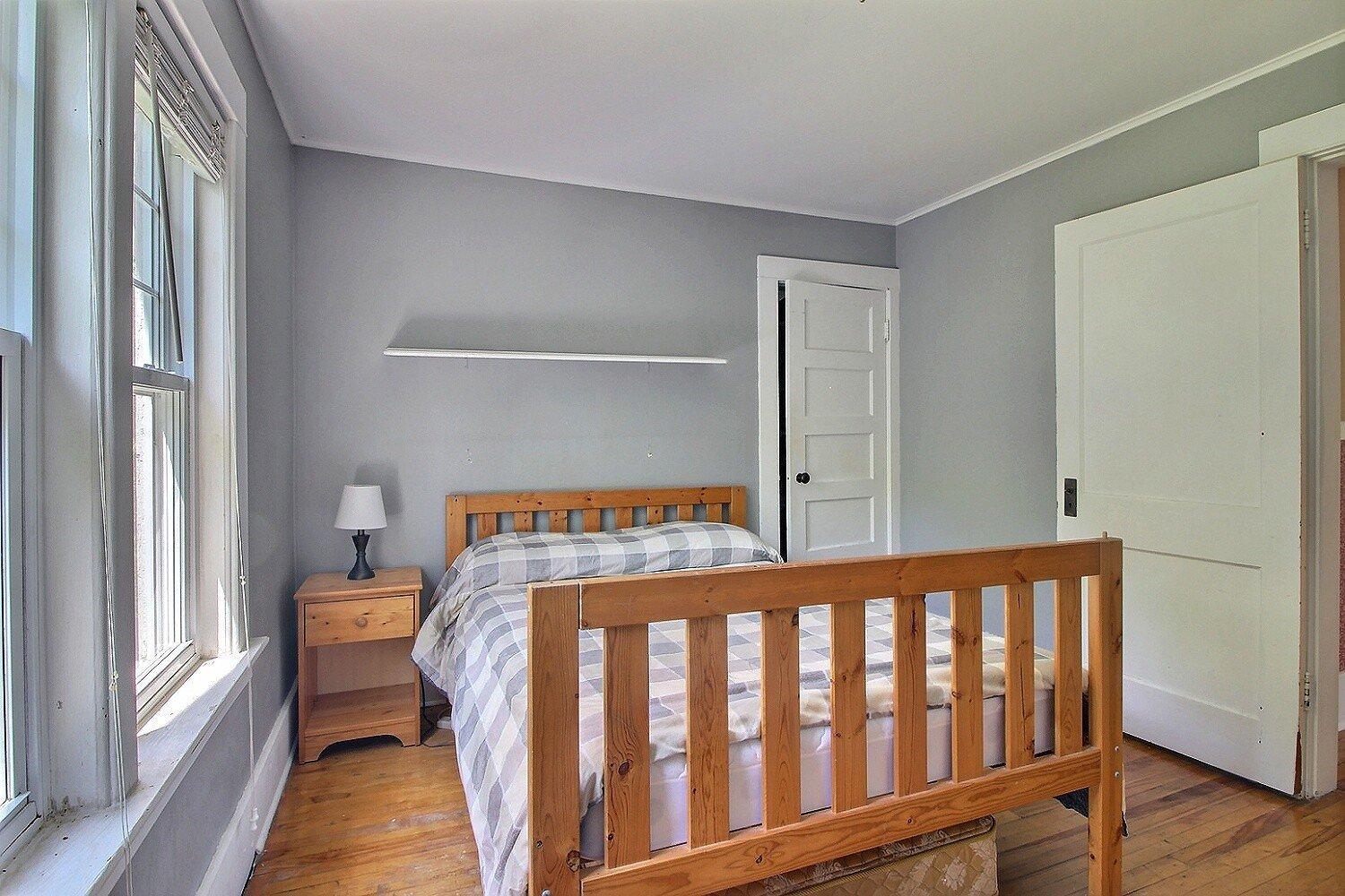 









1026


Rue Sanborn

,
Ayer's Cliff,




QC
J0B1C0

