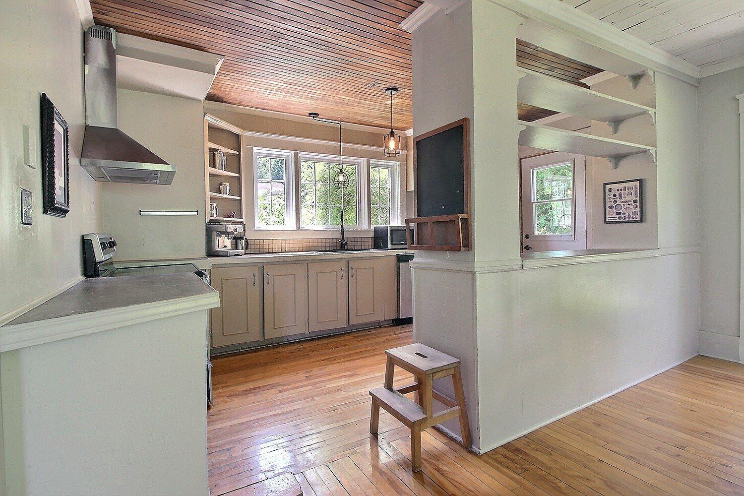 









1026


Rue Sanborn

,
Ayer's Cliff,




QC
J0B1C0

