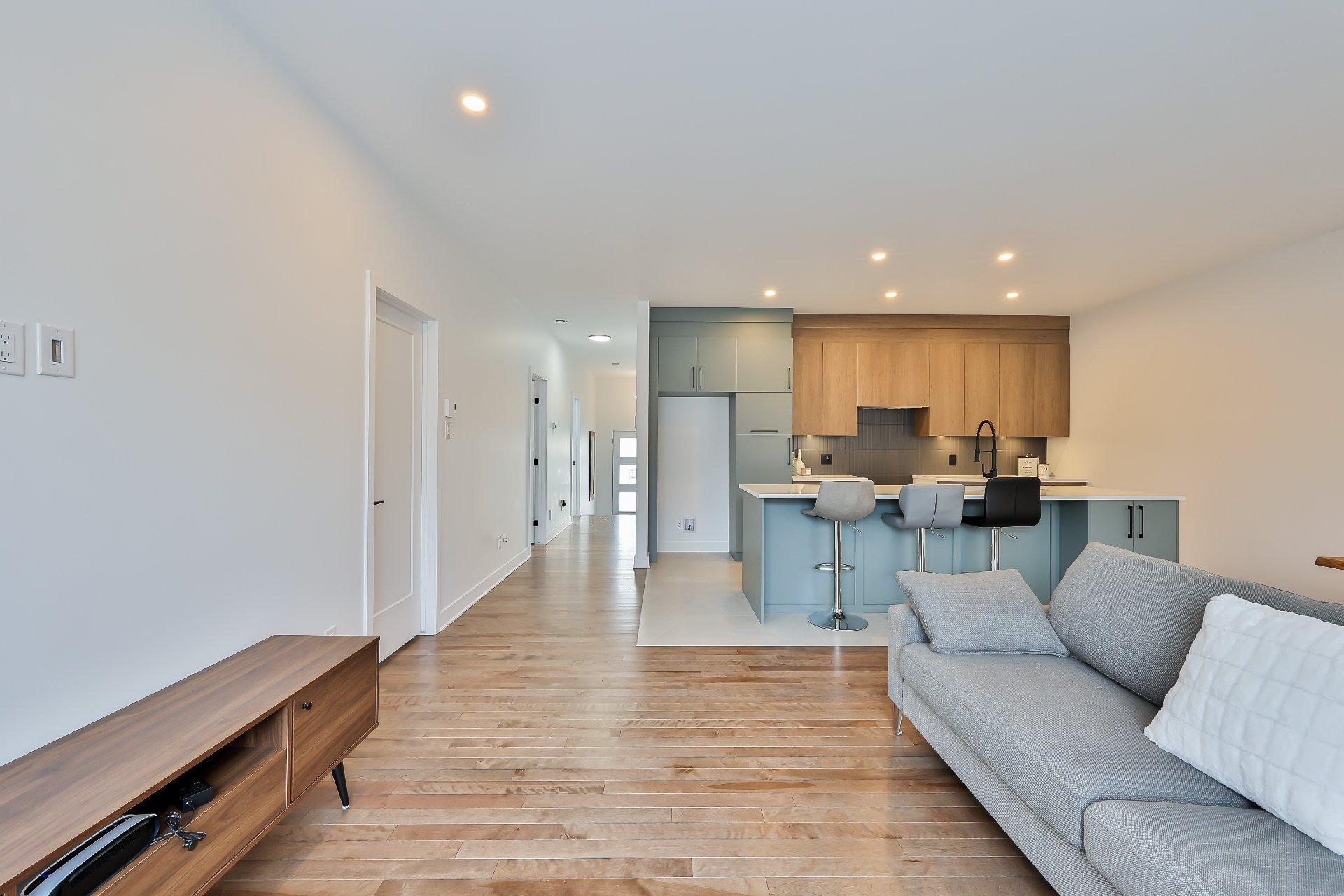 









3905


Rue Léon-Landry

,
Sainte-Julienne,




QC
J0K2T0

