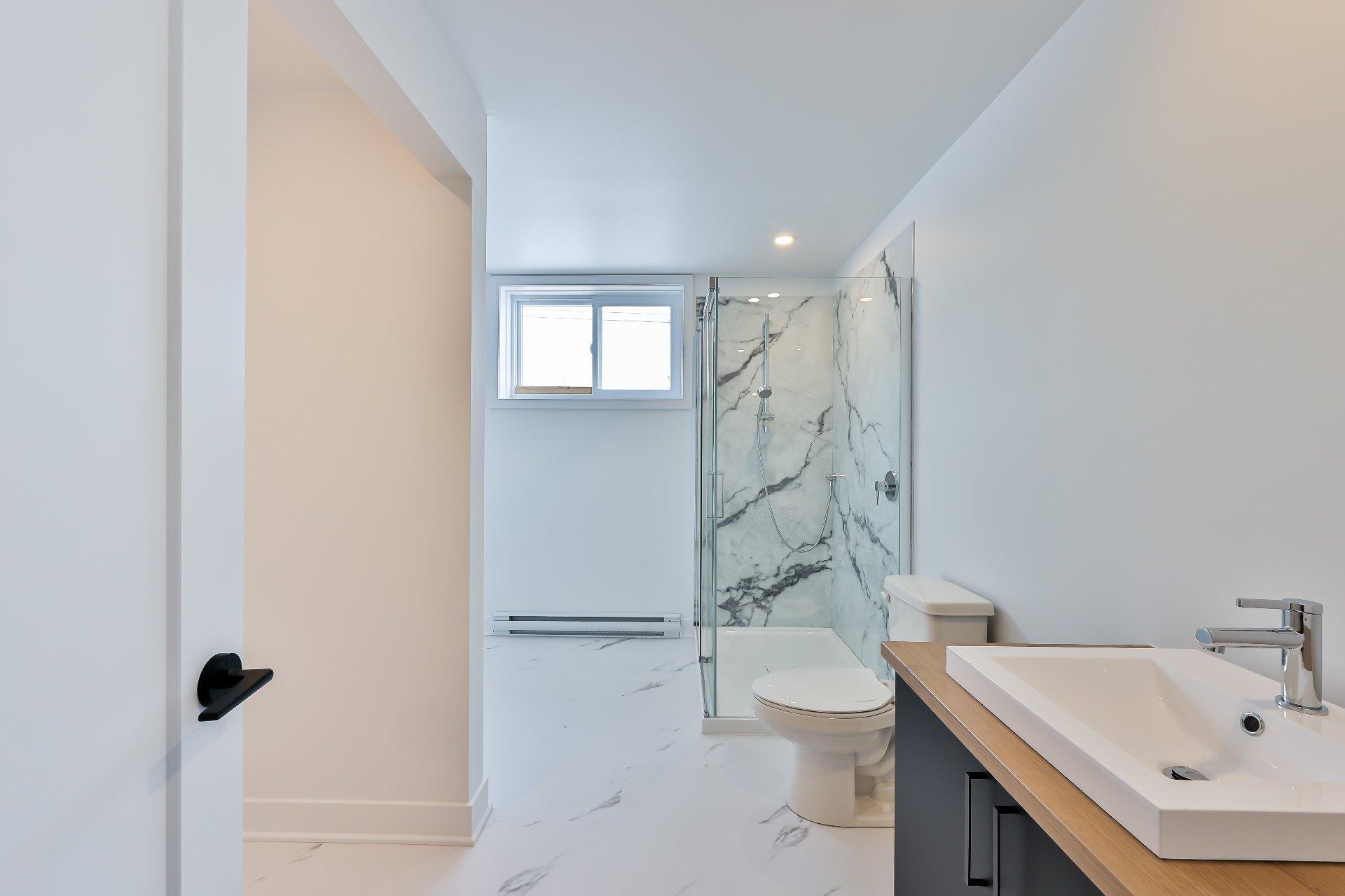 









3905


Rue Léon-Landry

,
Sainte-Julienne,




QC
J0K2T0

