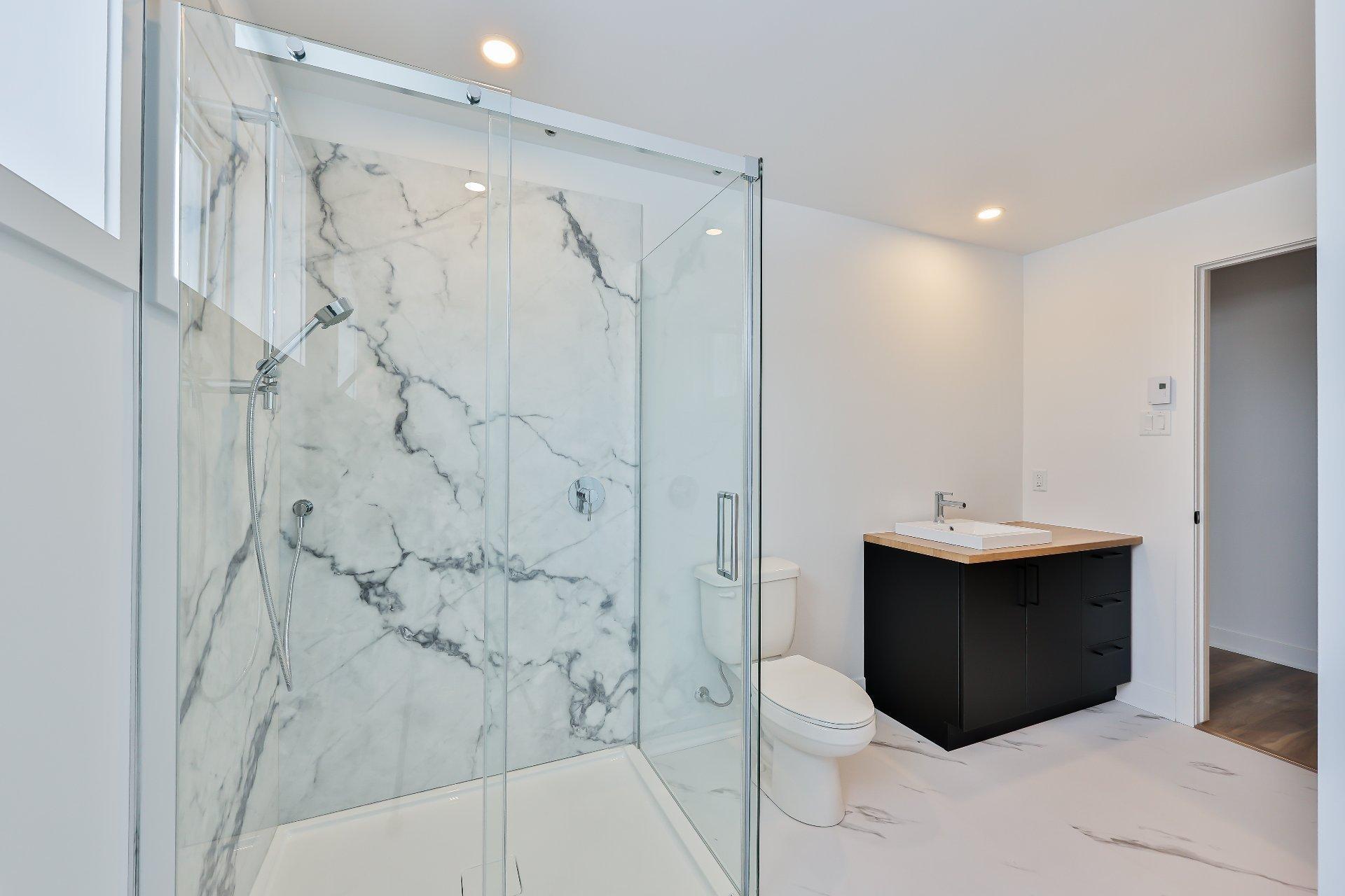 









3905


Rue Léon-Landry

,
Sainte-Julienne,




QC
J0K2T0

