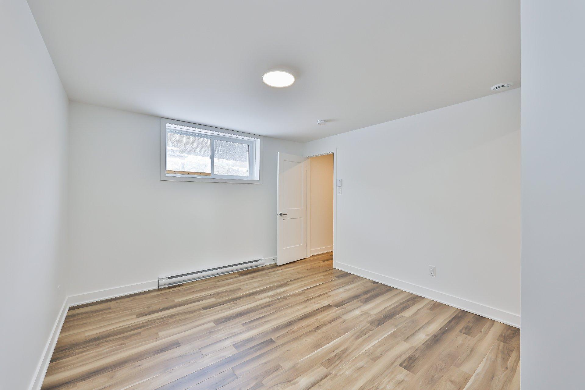 









3905


Rue Léon-Landry

,
Sainte-Julienne,




QC
J0K2T0

