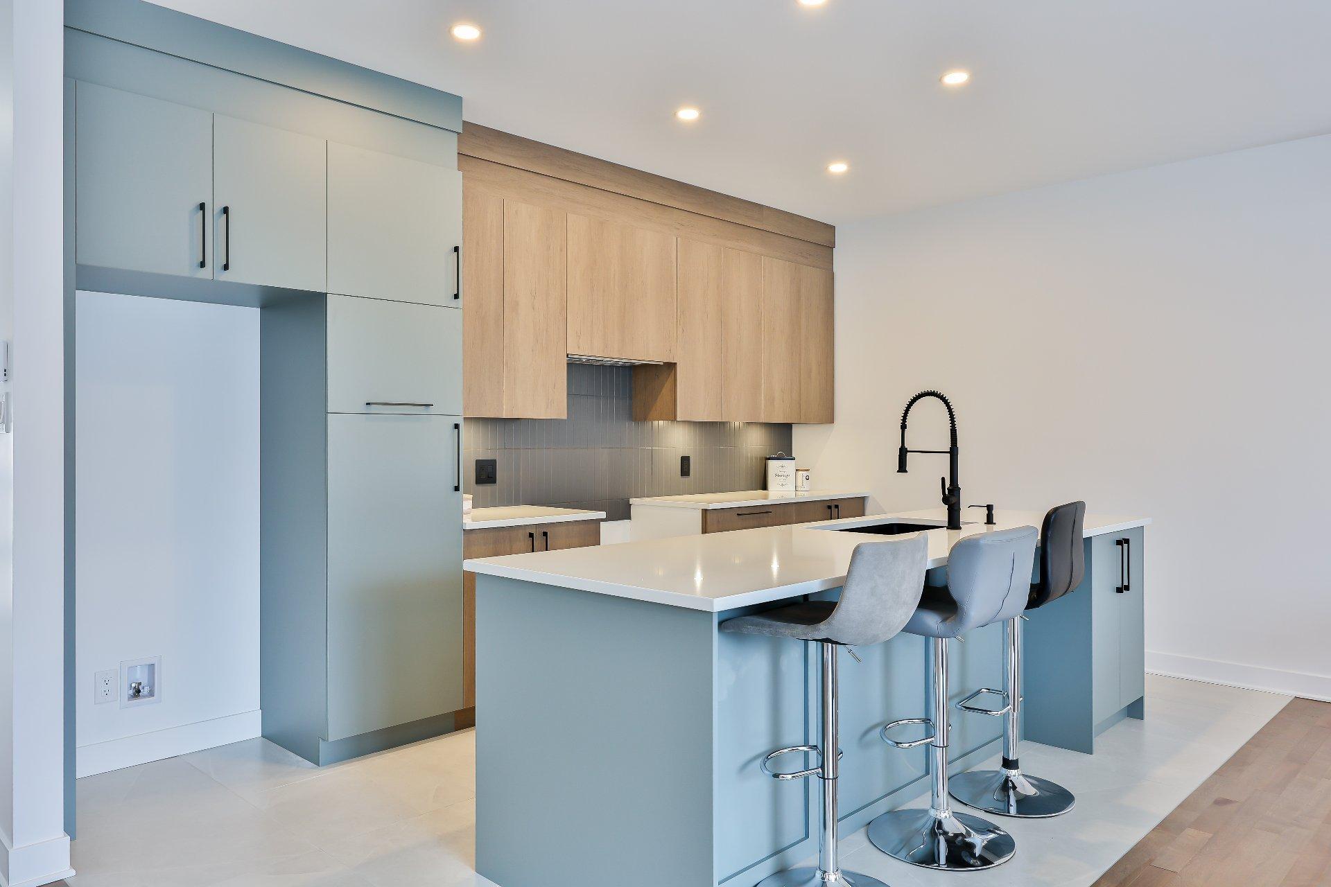 









3905


Rue Léon-Landry

,
Sainte-Julienne,




QC
J0K2T0

