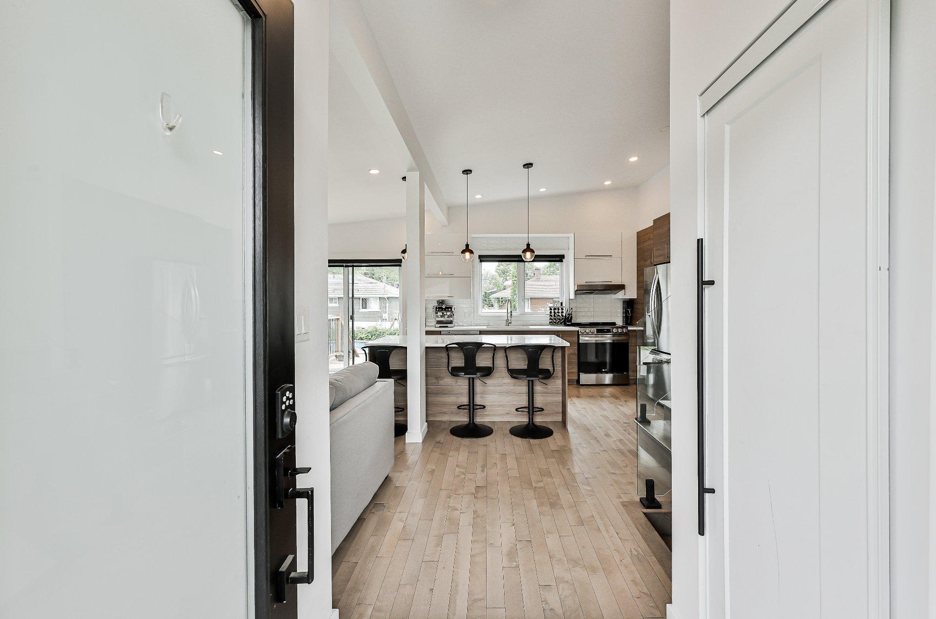 









30


Rue Christian

,
Repentigny (Repentigny),




QC
J6A4J2

