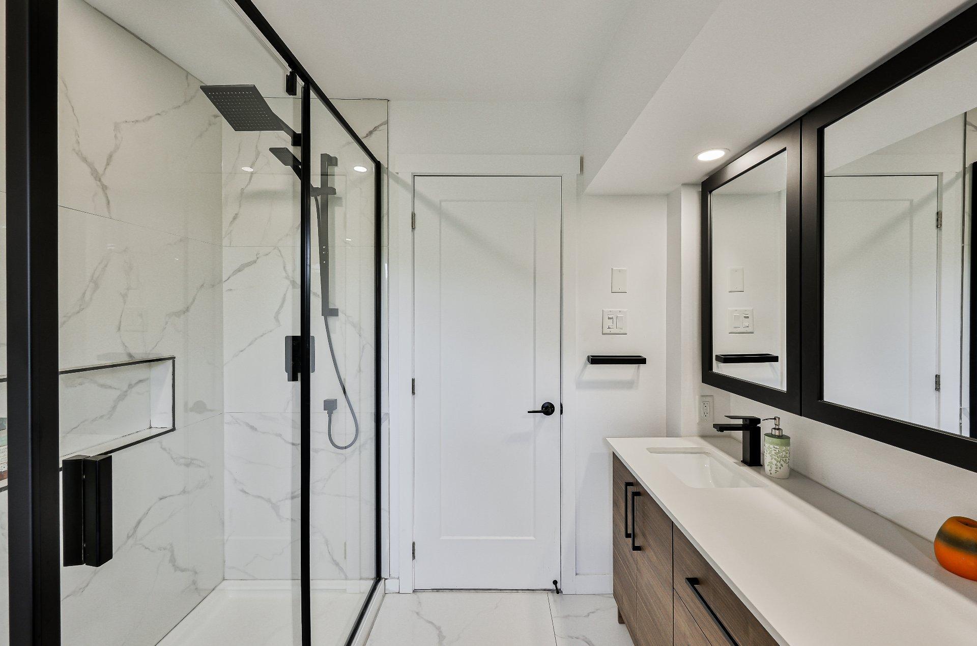









30


Rue Christian

,
Repentigny (Repentigny),




QC
J6A4J2

