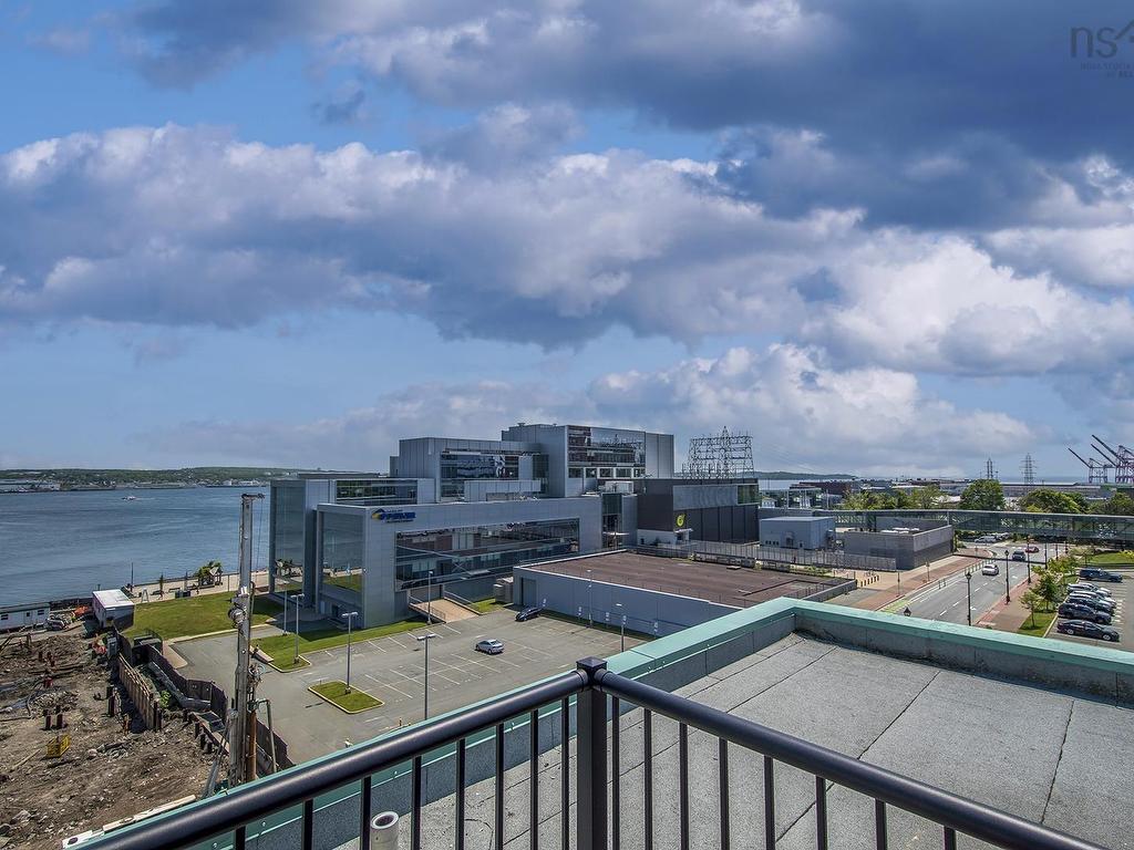 












623 1326 Lower Water Street

,
Halifax,




NS
B3J 3R3

