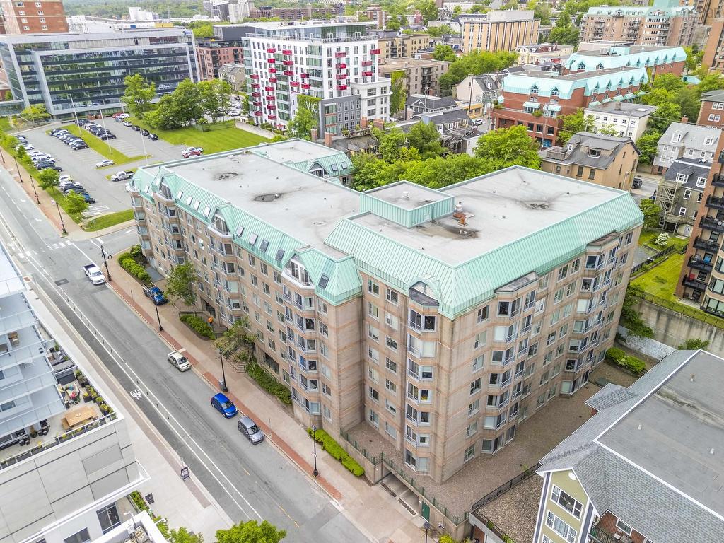 












623 1326 Lower Water Street

,
Halifax,




NS
B3J 3R3

