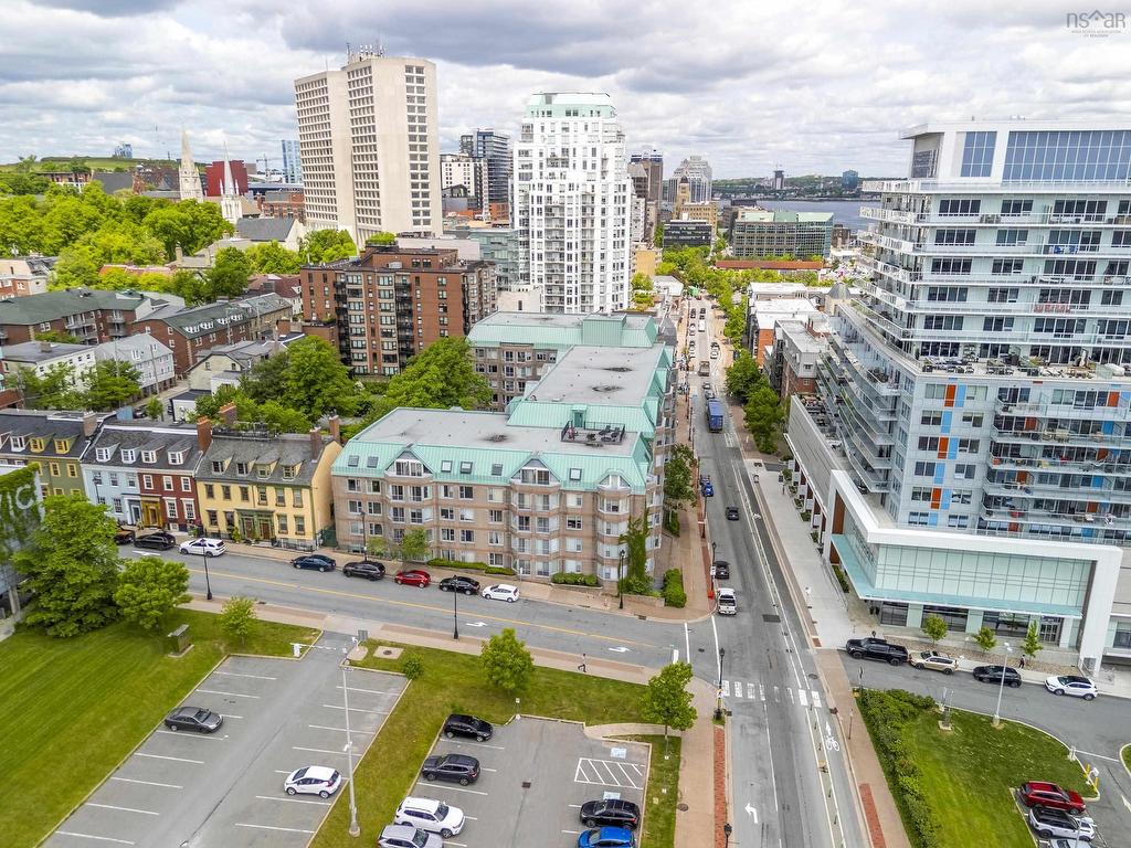 












623 1326 Lower Water Street

,
Halifax,




NS
B3J 3R3

