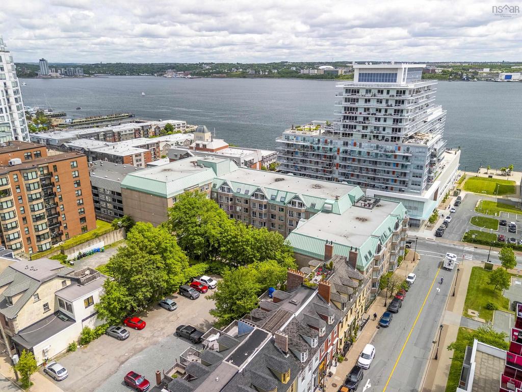 












623 1326 Lower Water Street

,
Halifax,




NS
B3J 3R3

