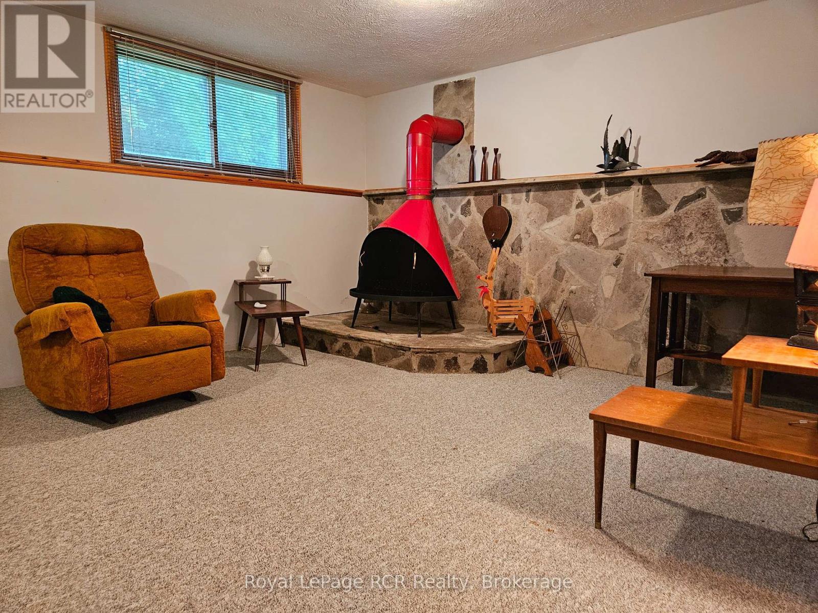 












303482 INDIAN ACRES ROAD W

,
Georgian Bluffs,




Ontario
N4K0G3

