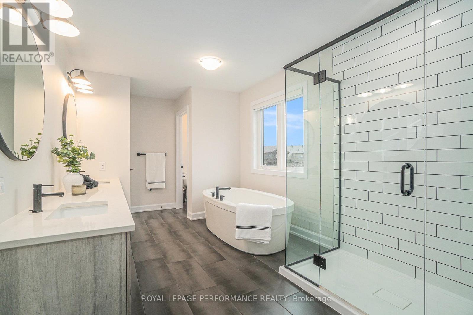 












916 SOCCA CRESCENT

,
Ottawa,




Ontario
K4A5L9

