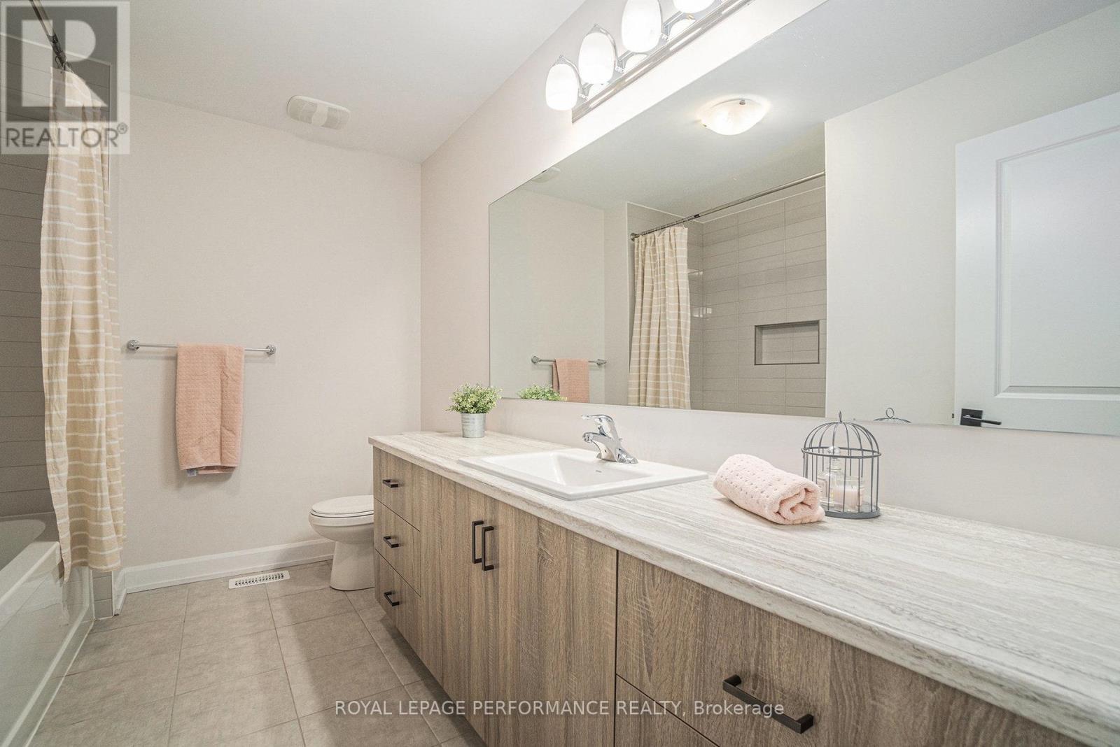 












916 SOCCA CRESCENT

,
Ottawa,




Ontario
K4A5L9

