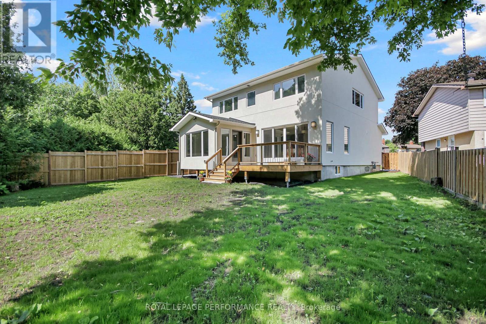 












9 BRYDON COURT

,
Ottawa,




Ontario
K2G4A6

