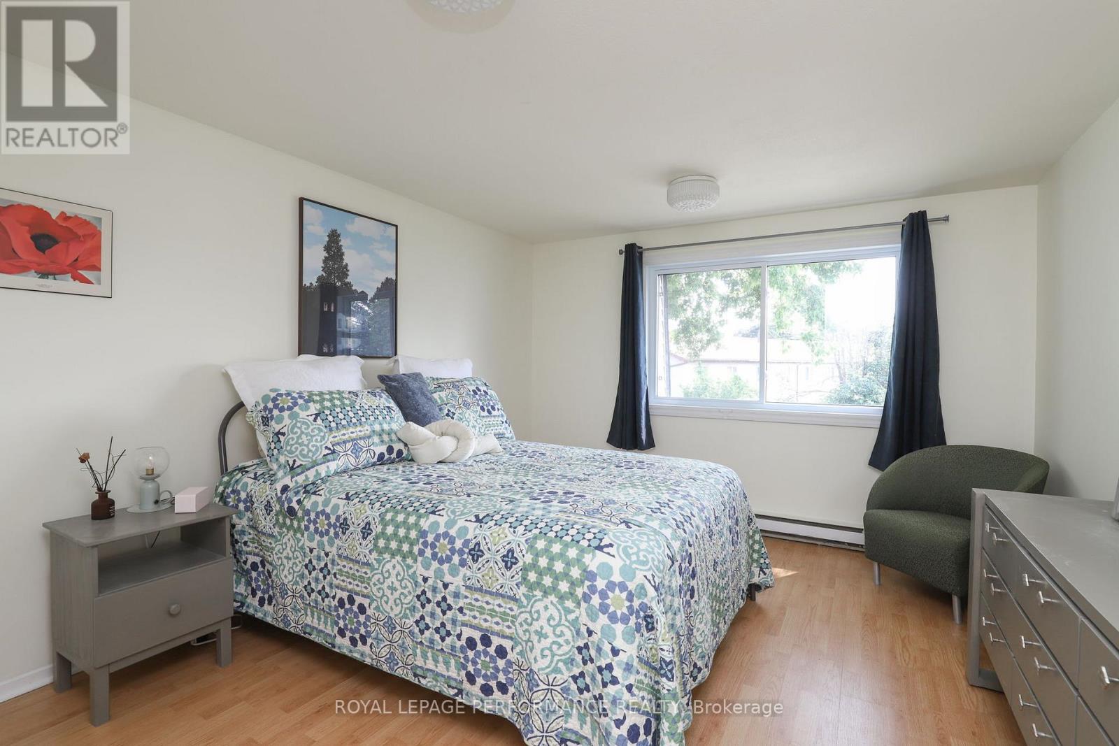 












A - 2 LOVELL LANE

,
Ottawa,




Ontario
K2H9B6

