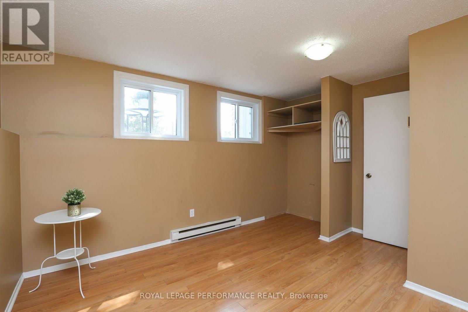 












A - 2 LOVELL LANE

,
Ottawa,




Ontario
K2H9B6

