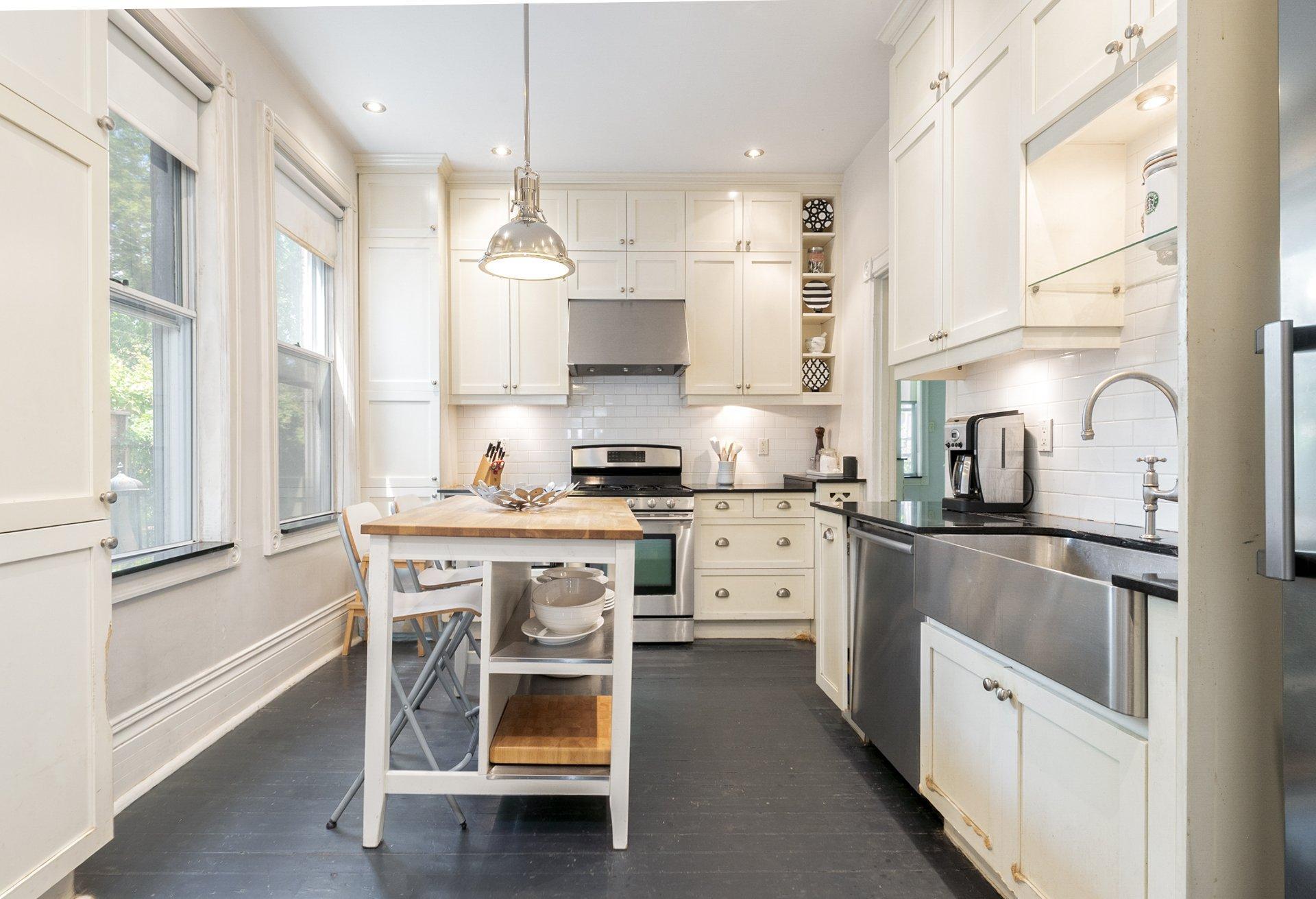 









1809


Rue Grand Trunk

,
Montréal (Le Sud-Ouest),




QC
H3K1M2

