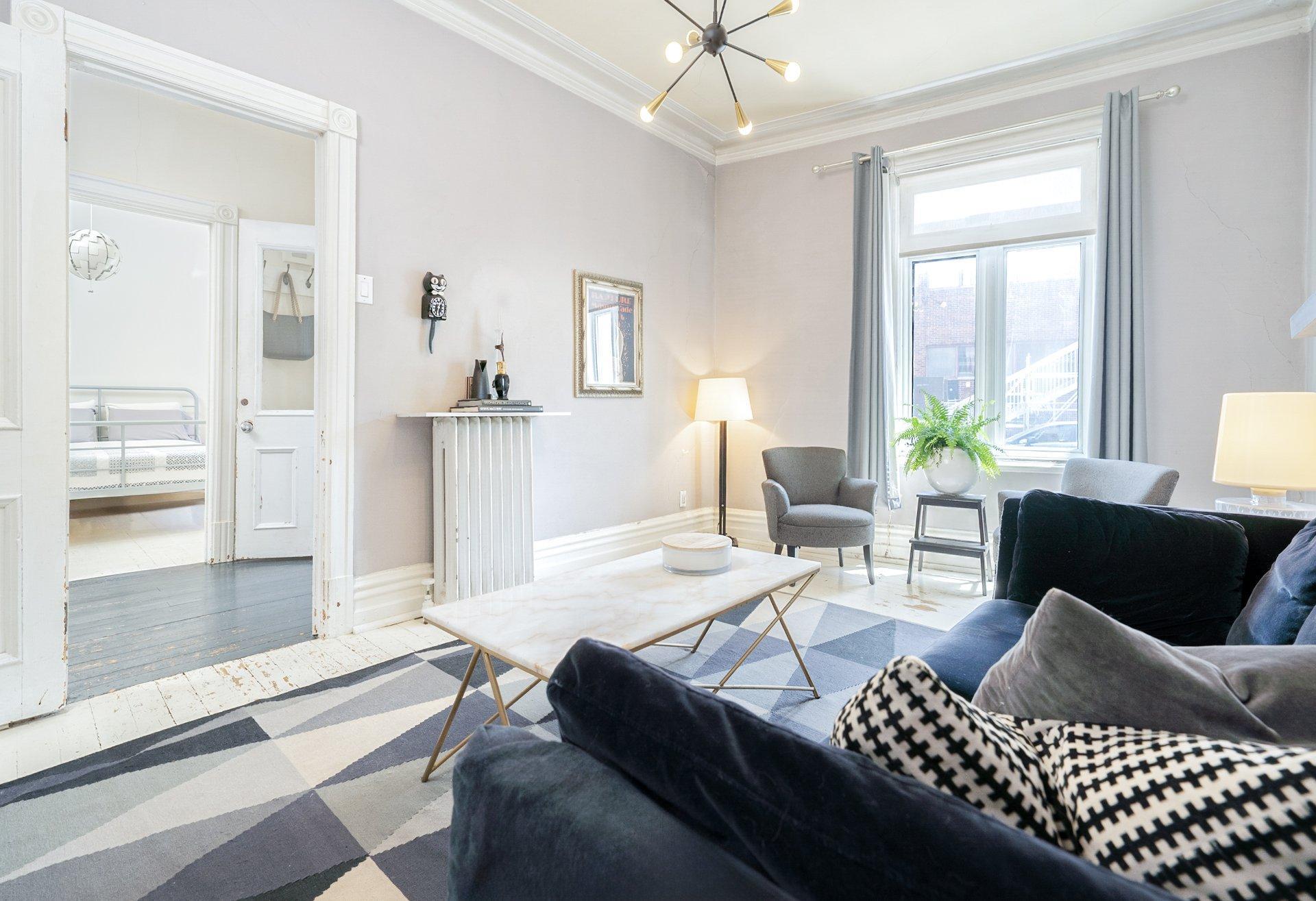 









1809


Rue Grand Trunk

,
Montréal (Le Sud-Ouest),




QC
H3K1M2

