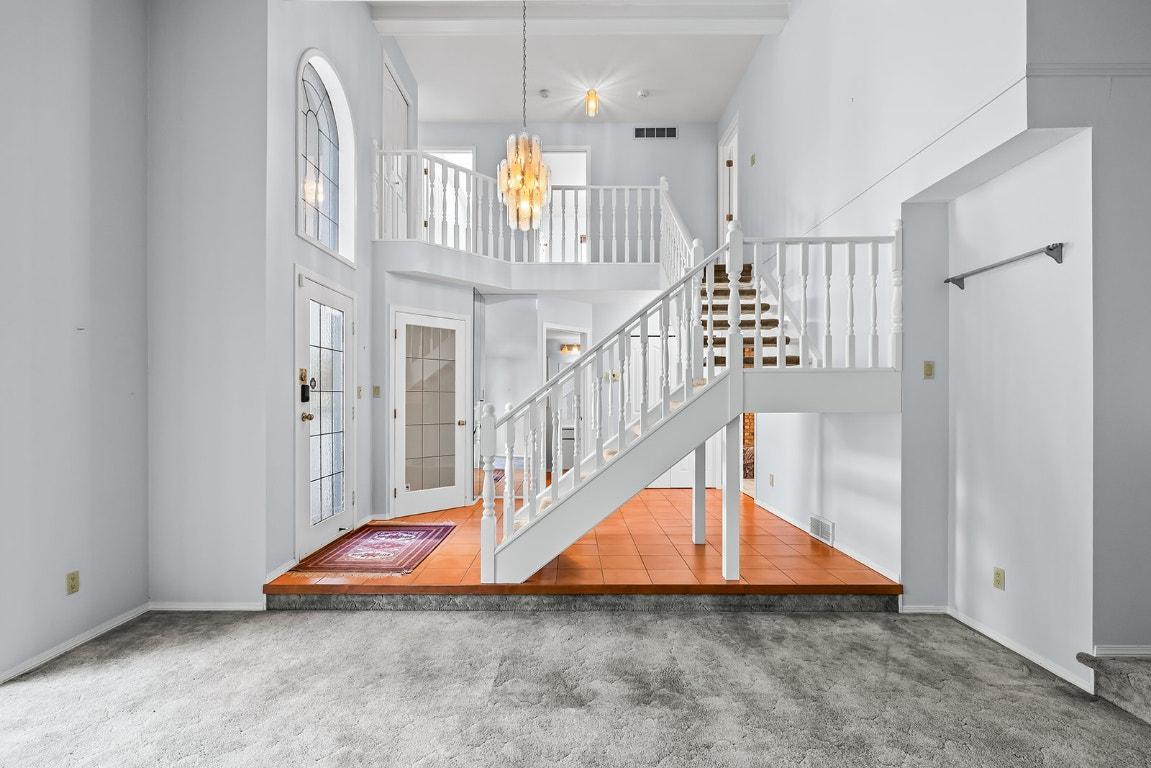 









2595


MAQUINNA

Road,
Kelowna,




BC
V1W 2R9

