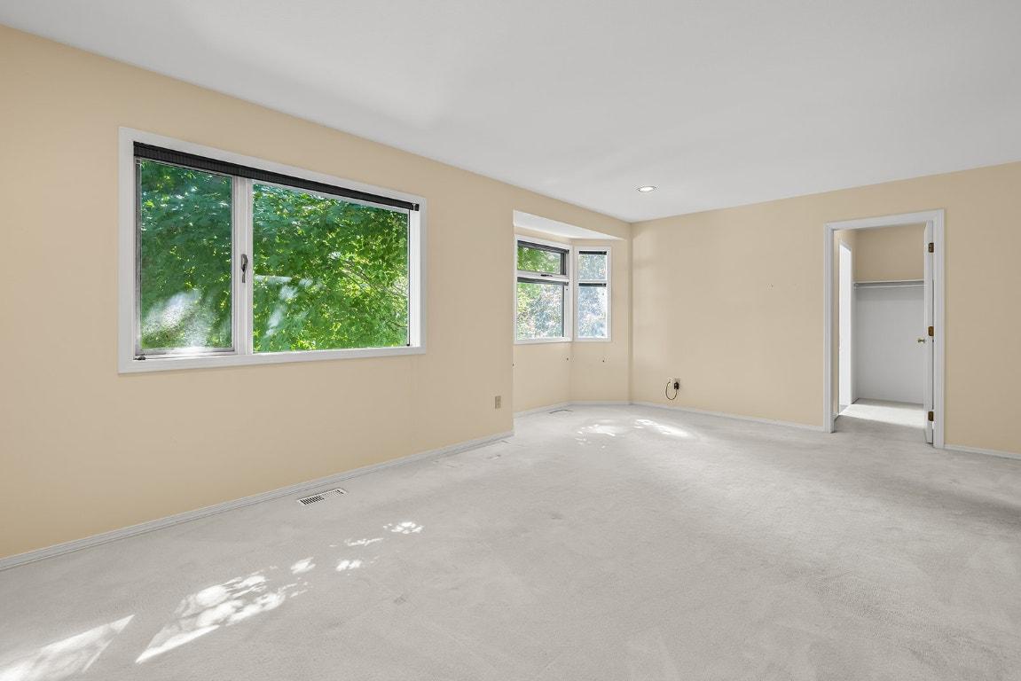 









2595


MAQUINNA

Road,
Kelowna,




BC
V1W 2R9

